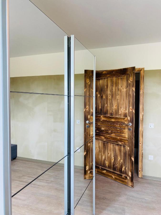 Phoenix Apartments - Monteurwohnung Mit Riesiger Parkflaeche Bielefeld Zewnętrze zdjęcie